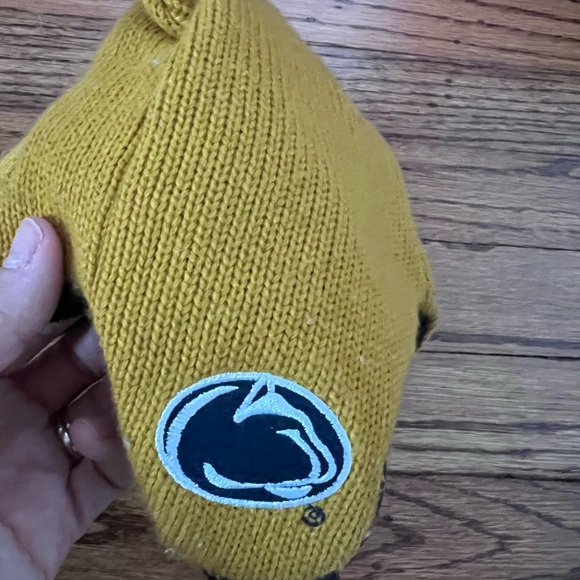 Penn State Nittany Lion Infant Winter Hat - Picture 2 of 7